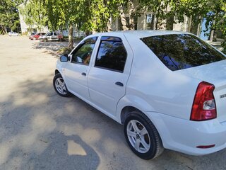 2014 Renault Logan I Рестайлинг, белый, 530000 рублей, вид 5