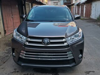 2019 Toyota Highlander III (XU50) Рестайлинг, серый, 2999000 рублей, вид 2