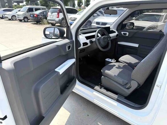 2024 Geely Panda Knight I, белый, 790000 рублей - вид 6