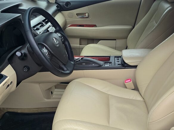 2012 Lexus RX 270 III, красный, 1775000 рублей - вид 4