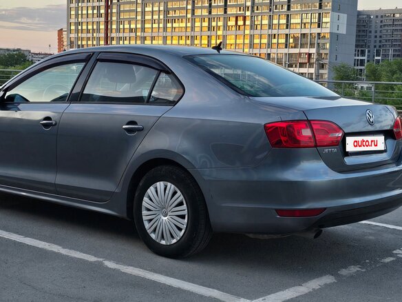 2014 Volkswagen Jetta VI Рестайлинг, серый, 1150000 рублей - вид 5