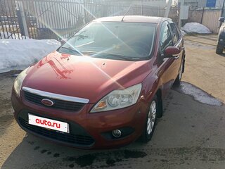 2008 Ford Focus II Рестайлинг, красный, 350000 рублей, вид 3