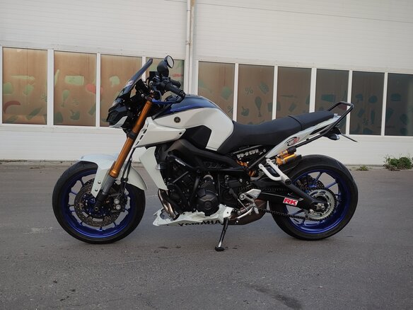 2018 Yamaha MT-09 (FZ-09), белый, 800000 рублей - вид 17