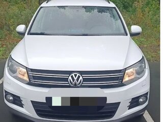2013 Volkswagen Tiguan I Рестайлинг, белый, 1100000 рублей, вид 1