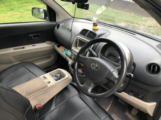 2009 Toyota Passo I (C10), серебристый, 330000 рублей, вид 5