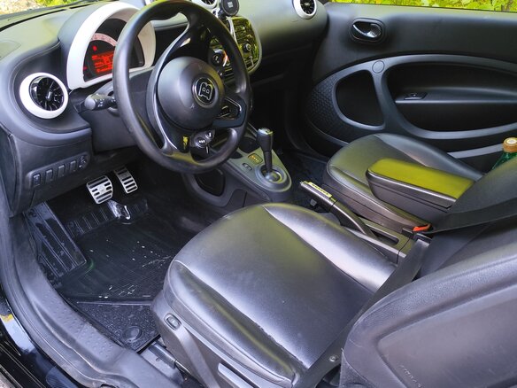 2016 Smart Fortwo III, чёрный, 900000 рублей - вид 8