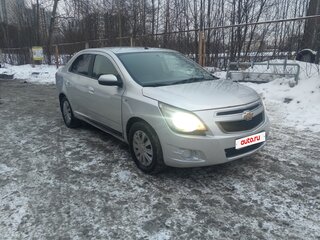 2014 Chevrolet Cobalt II, серебристый, 450000 рублей, вид 2