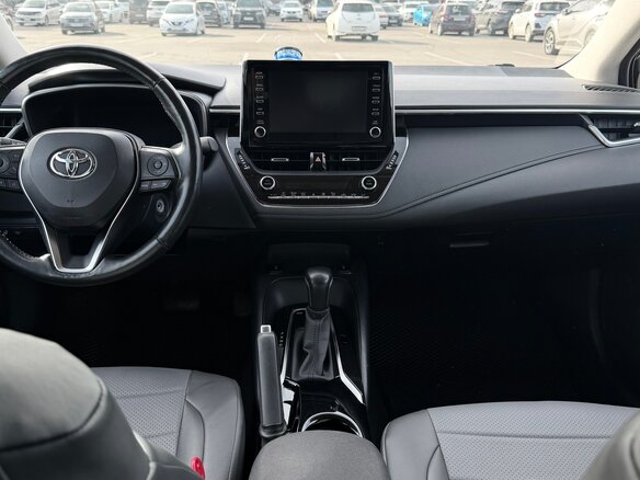 2019 Toyota Corolla XII (E210), чёрный, 1920000 рублей - вид 9