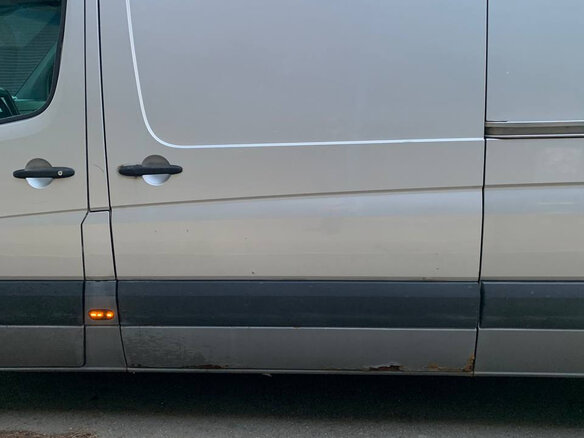 2007 Mercedes-Benz Sprinter, серебристый, 1899000 рублей - вид 2