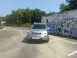 2010 Nissan X-Trail II, серый, 850000 рублей, вид 1