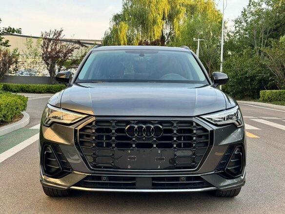2023 Audi Q3 35 TFSI II (F3), серый, 2630000 рублей - вид 6