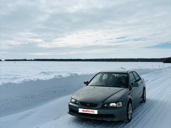 1998 Honda Accord VI, серебристый - вид 15