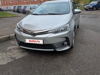 2017 Toyota Corolla XI (E160, E170, E180) Рестайлинг 1, серебристый, 1600000 рублей, вид 2