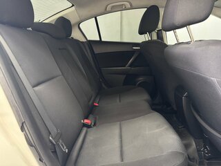 2011 Mazda 3 II (BL), белый, 975000 рублей, вид 4