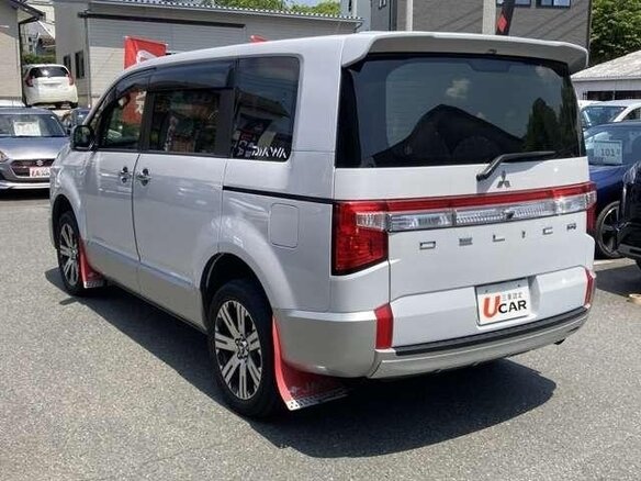 2022 Mitsubishi Delica D:5 I Рестайлинг, белый - вид 6