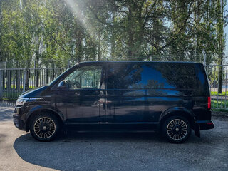2020 Volkswagen Multivan T6 Рестайлинг, чёрный, 5550000 рублей, вид 5