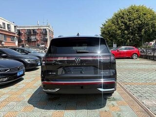 2025 Volkswagen Talagon I Рестайлинг, серый, 5290000 рублей, вид 3