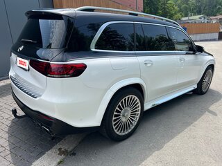2020 Mercedes-Benz GLS 580 II (X167), чёрный, 9000000 рублей, вид 3