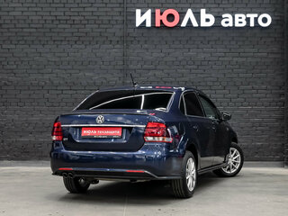 2017 Volkswagen Polo V Рестайлинг, синий, 1350000 рублей, вид 4