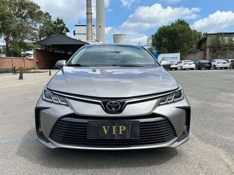 2023 Toyota Corolla XII (E210), бежевый, 1558000 рублей, вид 2