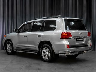 2012 Toyota Land Cruiser 200 Series Рестайлинг 1, серебристый, 3168000 рублей, вид 2