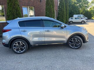2020 Kia Sportage IV Рестайлинг, серый, 1660000 рублей, вид 3