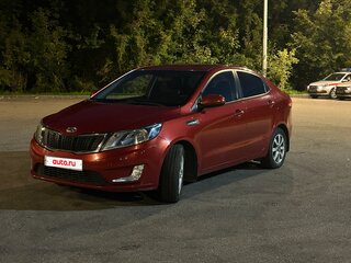 2012 Kia Rio 4-speed III, красный, 750000 рублей, вид 1