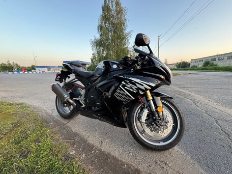 2011 Suzuki GSX-R 750, чёрный, 750000 рублей, вид 1