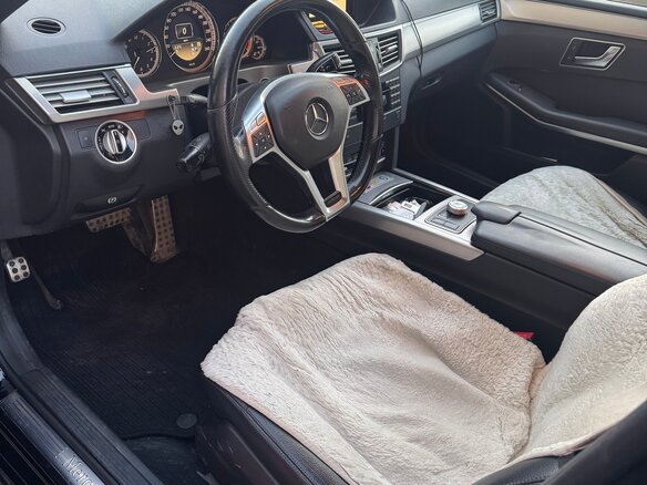2012 Mercedes-Benz E-Класс 200 7G-Tronic IV (W212, S212, C207), чёрный, 2000000 рублей - вид 3