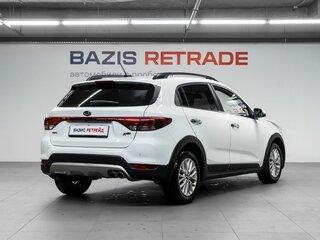 2017 Kia Rio X-Line IV, белый, 1495000 рублей, вид 5