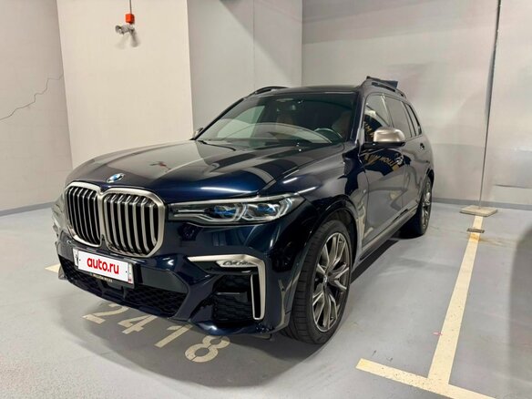 2020 BMW X7 M50d I (G07), чёрный - вид 1