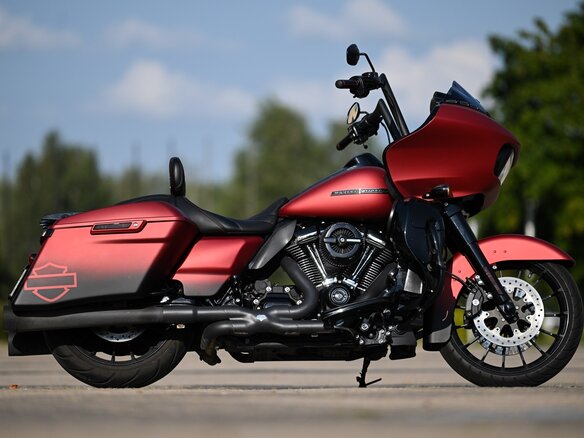 2019 Harley-Davidson Road Glide Special, красный, 1790000 рублей - вид 17