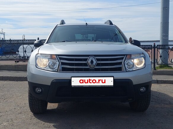2014 Renault Duster I, серый, 950000 рублей