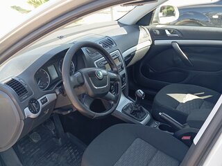 2012 Skoda Octavia II (A5) Рестайлинг, бежевый, 949000 рублей, вид 3