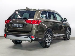 2020 Mitsubishi Outlander III Рестайлинг 3, коричневый, 2375000 рублей, вид 5