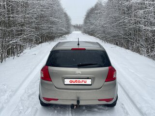 2010 Kia Ceed I Рестайлинг, серебристый, 950000 рублей, вид 5