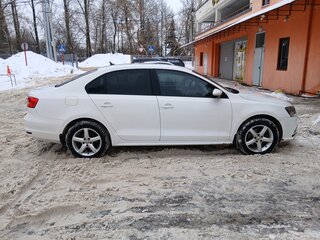 2015 Volkswagen Jetta VI Рестайлинг, белый, 1020000 рублей, вид 3