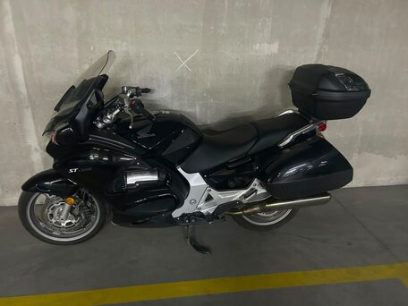 2006 Honda ST 1300, чёрный, 550000 рублей, вид 1