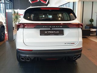 2026 Jetour X70+ I Рестайлинг, белый, 3499000 рублей, вид 5