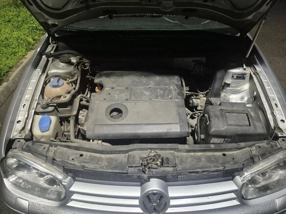 2001 Volkswagen Golf IV, серый, 450000 рублей - вид 13