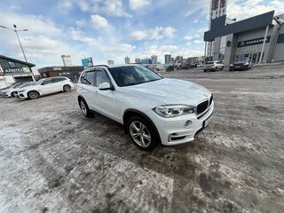 2017 BMW X5 25d III (F15), белый, 2850000 рублей, вид 3