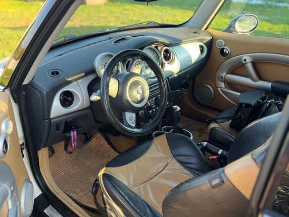 2004 Mini Hatch Cooper I (R50), белый - вид 7
