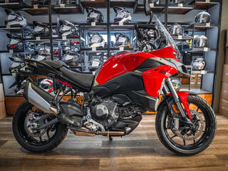 2026 Ducati Multistrada V2, красный, 2490000 рублей, вид 1