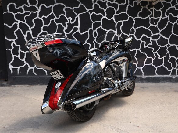 2008 Victory Vision Tour, чёрный, 699000 рублей - вид 2