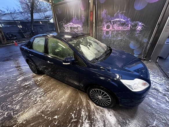2011 Ford Focus II Рестайлинг, синий - вид 4