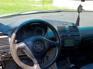 2000 SEAT Ibiza II Рестайлинг, серебристый, 90000 рублей, вид 5