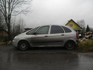 2000 Citroen Xsara Picasso, серый, 115000 рублей, вид 4