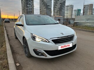 2015 Peugeot 308 II, белый, 1300000 рублей, вид 3