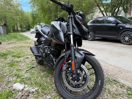 2023 Bajaj Pulsar N250, чёрный, 250000 рублей, вид 2