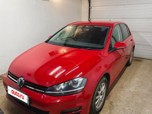 2013 Volkswagen Golf VII, красный, 1250000 рублей - вид 2
